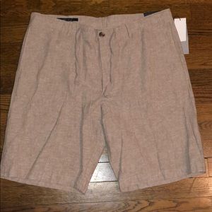 Men’s perry ellis linen shorts. New with tags.